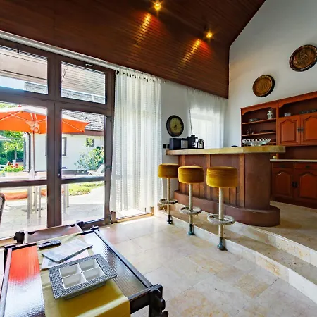 Suzy By Interhome Ferienhaus Balatonfenyves