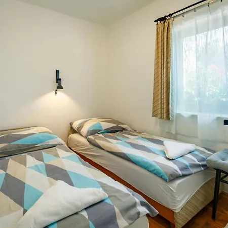 Ferienhaus Suzy By Interhome *