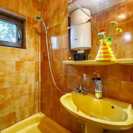 Ferienhaus Suzy By Interhome *
