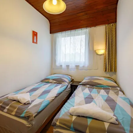 Suzy By Interhome Balatonfenyves